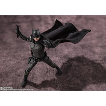 Carregar imagem no visualizador da galeria, Action Figure | S.H Figuarts Tamashi Nations The Batman
