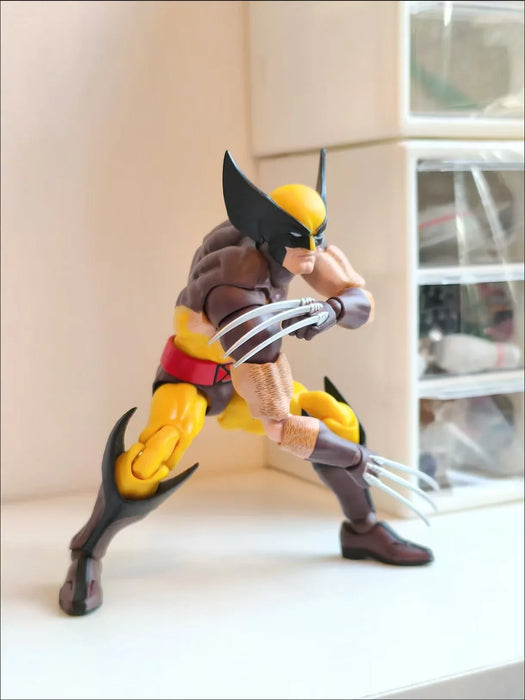 Action Figure | Mafex Wolverine