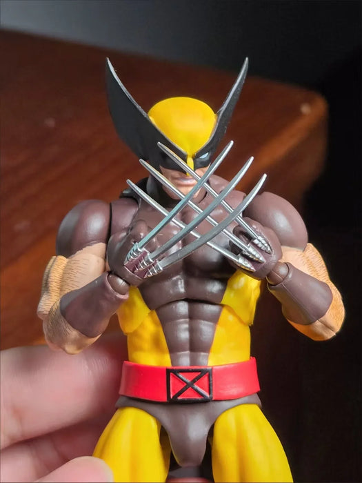 Action Figure | Mafex Wolverine